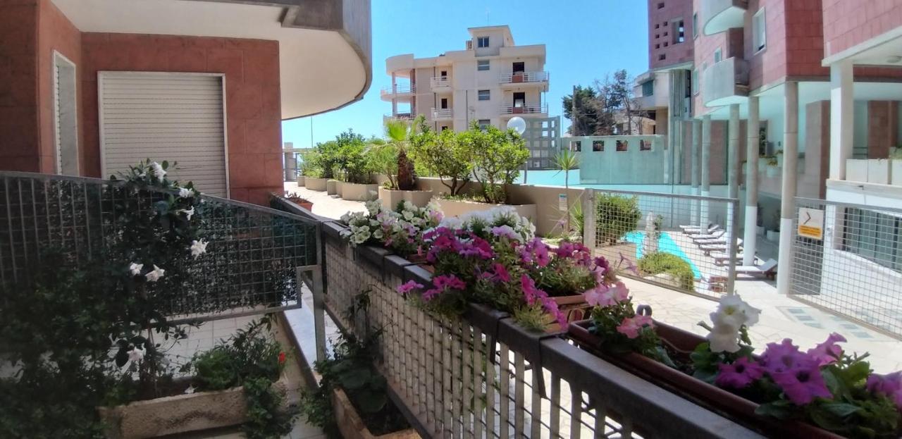 Appartamento A Gallipoli Fronte Mare ภายนอก รูปภาพ